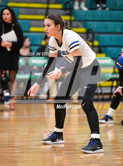 Thumbnail 3 in McMullen County vs Richards (UIL Volleyball 1A Region III Semifinal) photogallery.