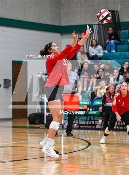 Thumbnail 2 in McMullen County vs Richards (UIL Volleyball 1A Region III Semifinal) photogallery.