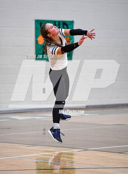 Thumbnail 3 in McMullen County vs Richards (UIL Volleyball 1A Region III Semifinal) photogallery.