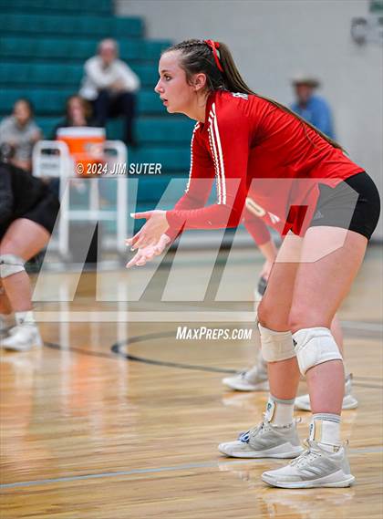 Thumbnail 1 in McMullen County vs Richards (UIL Volleyball 1A Region III Semifinal) photogallery.