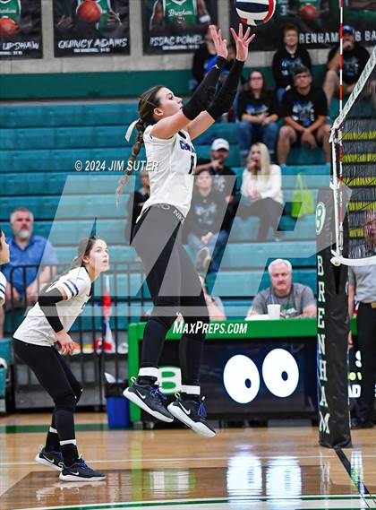 Thumbnail 3 in McMullen County vs Richards (UIL Volleyball 1A Region III Semifinal) photogallery.
