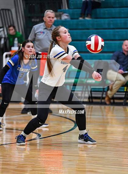 Thumbnail 3 in McMullen County vs Richards (UIL Volleyball 1A Region III Semifinal) photogallery.