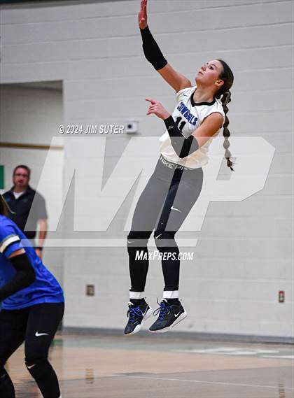 Thumbnail 1 in McMullen County vs Richards (UIL Volleyball 1A Region III Semifinal) photogallery.