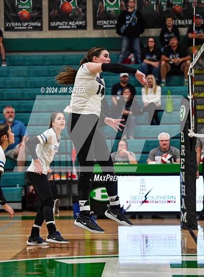 Thumbnail 3 in McMullen County vs Richards (UIL Volleyball 1A Region III Semifinal) photogallery.