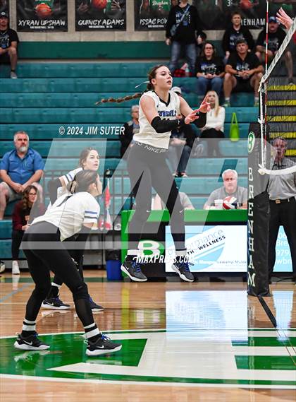 Thumbnail 1 in McMullen County vs Richards (UIL Volleyball 1A Region III Semifinal) photogallery.