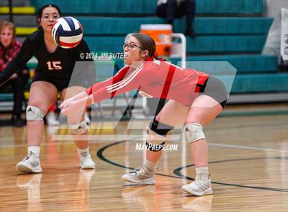Thumbnail 3 in McMullen County vs Richards (UIL Volleyball 1A Region III Semifinal) photogallery.