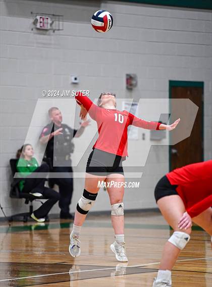Thumbnail 2 in McMullen County vs Richards (UIL Volleyball 1A Region III Semifinal) photogallery.