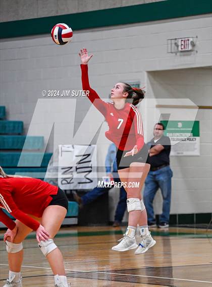 Thumbnail 1 in McMullen County vs Richards (UIL Volleyball 1A Region III Semifinal) photogallery.