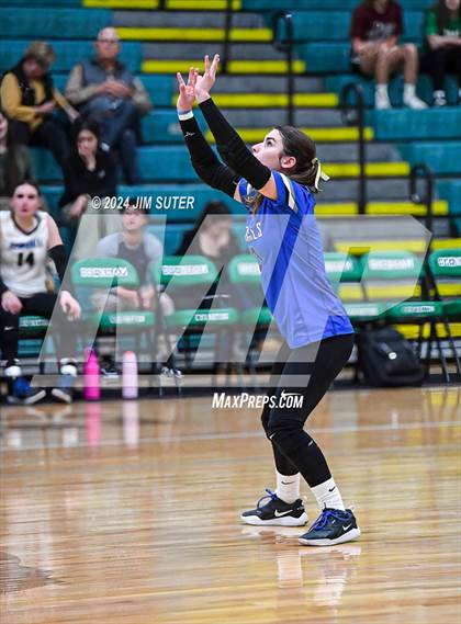 Thumbnail 2 in McMullen County vs Richards (UIL Volleyball 1A Region III Semifinal) photogallery.