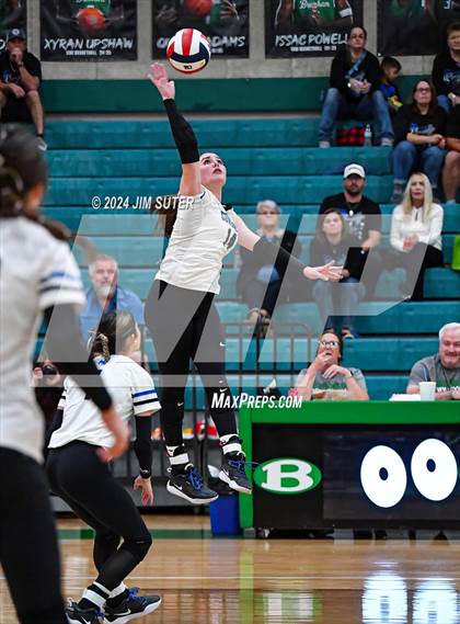 Thumbnail 1 in McMullen County vs Richards (UIL Volleyball 1A Region III Semifinal) photogallery.