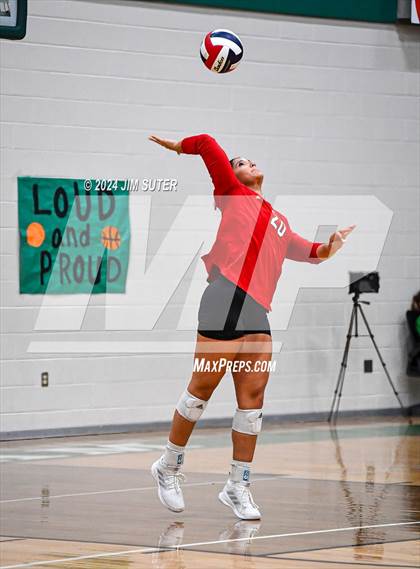 Thumbnail 1 in McMullen County vs Richards (UIL Volleyball 1A Region III Semifinal) photogallery.