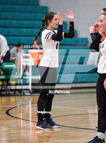 Thumbnail 2 in McMullen County vs Richards (UIL Volleyball 1A Region III Semifinal) photogallery.