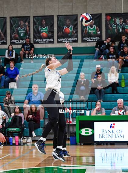 Thumbnail 1 in McMullen County vs Richards (UIL Volleyball 1A Region III Semifinal) photogallery.