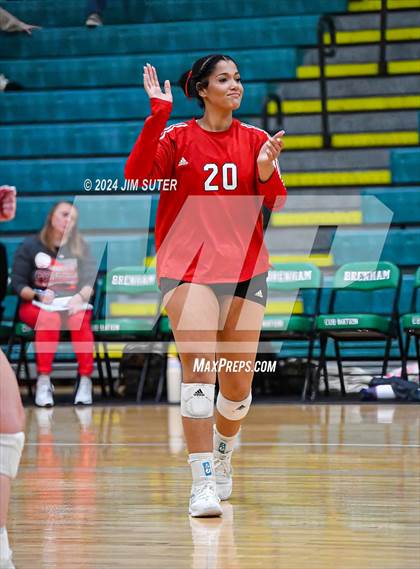 Thumbnail 1 in McMullen County vs Richards (UIL Volleyball 1A Region III Semifinal) photogallery.