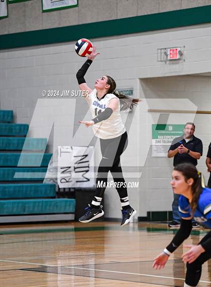Thumbnail 3 in McMullen County vs Richards (UIL Volleyball 1A Region III Semifinal) photogallery.