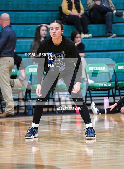 Thumbnail 1 in McMullen County vs Richards (UIL Volleyball 1A Region III Semifinal) photogallery.
