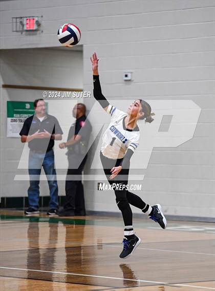 Thumbnail 1 in McMullen County vs Richards (UIL Volleyball 1A Region III Semifinal) photogallery.