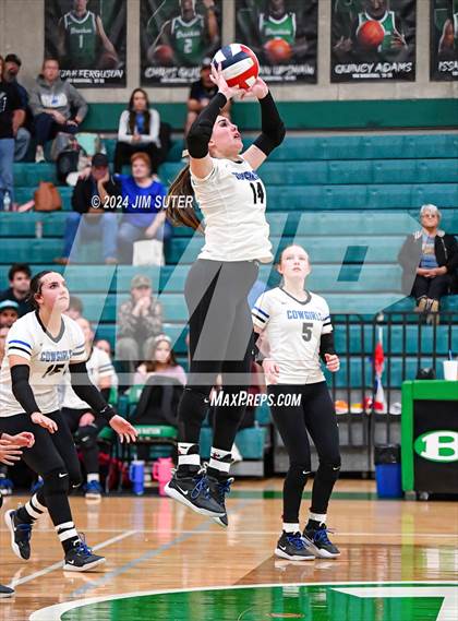 Thumbnail 1 in McMullen County vs Richards (UIL Volleyball 1A Region III Semifinal) photogallery.