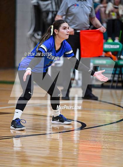 Thumbnail 3 in McMullen County vs Richards (UIL Volleyball 1A Region III Semifinal) photogallery.