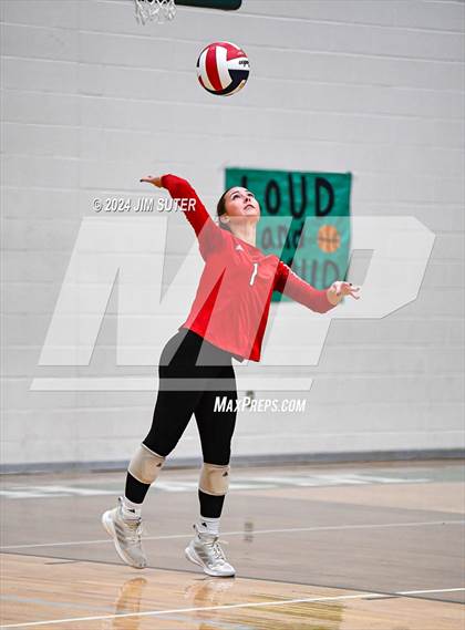 Thumbnail 1 in McMullen County vs Richards (UIL Volleyball 1A Region III Semifinal) photogallery.