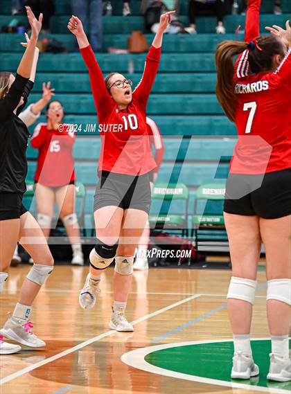 Thumbnail 2 in McMullen County vs Richards (UIL Volleyball 1A Region III Semifinal) photogallery.