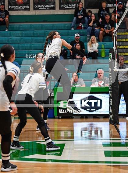 Thumbnail 2 in McMullen County vs Richards (UIL Volleyball 1A Region III Semifinal) photogallery.