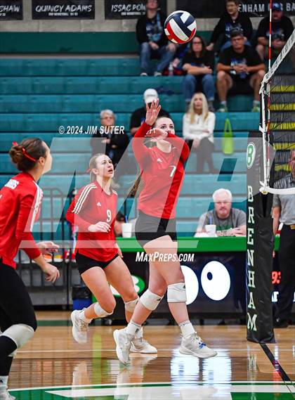 Thumbnail 1 in McMullen County vs Richards (UIL Volleyball 1A Region III Semifinal) photogallery.