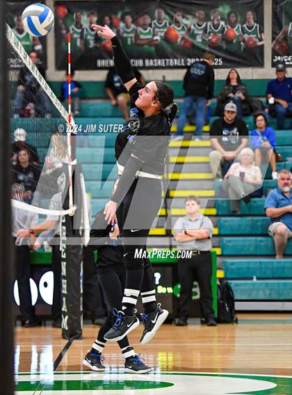 Thumbnail 3 in McMullen County vs Richards (UIL Volleyball 1A Region III Semifinal) photogallery.