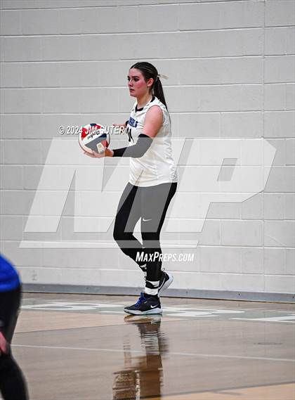 Thumbnail 1 in McMullen County vs Richards (UIL Volleyball 1A Region III Semifinal) photogallery.