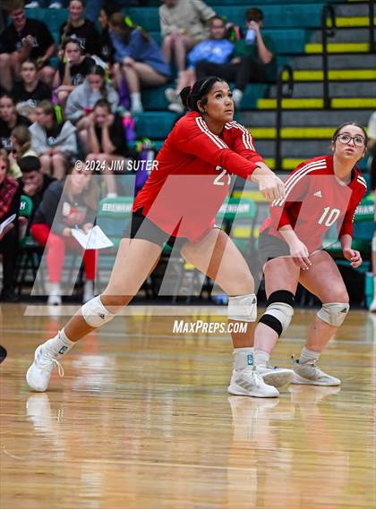 Thumbnail 2 in McMullen County vs Richards (UIL Volleyball 1A Region III Semifinal) photogallery.