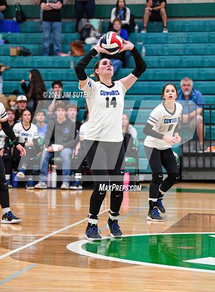 Thumbnail 1 in McMullen County vs Richards (UIL Volleyball 1A Region III Semifinal) photogallery.
