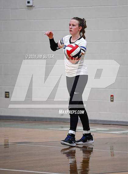 Thumbnail 2 in McMullen County vs Richards (UIL Volleyball 1A Region III Semifinal) photogallery.