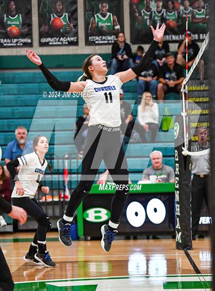 Thumbnail 2 in McMullen County vs Richards (UIL Volleyball 1A Region III Semifinal) photogallery.