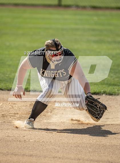 Thumbnail 1 in Lincoln Southeast vs. Gretna photogallery.