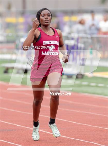 Thumbnail 1 in LHSAA District 7-5A(District Track Meet) photogallery.