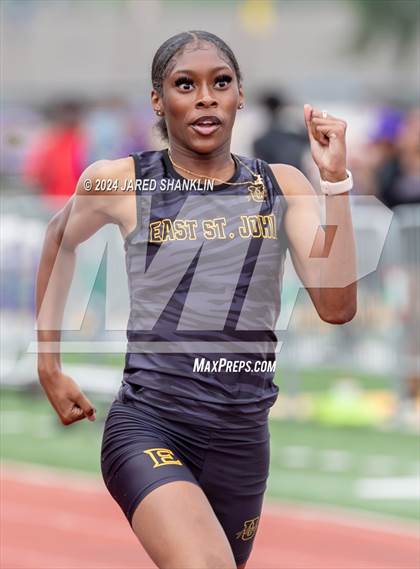 Thumbnail 3 in LHSAA District 7-5A(District Track Meet) photogallery.