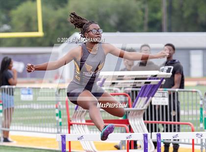 Thumbnail 3 in LHSAA District 7-5A(District Track Meet) photogallery.