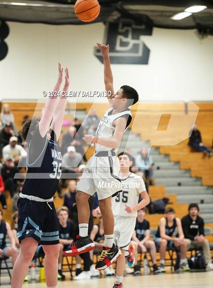 Thumbnail 2 in Valor Christian @ Columbine photogallery.