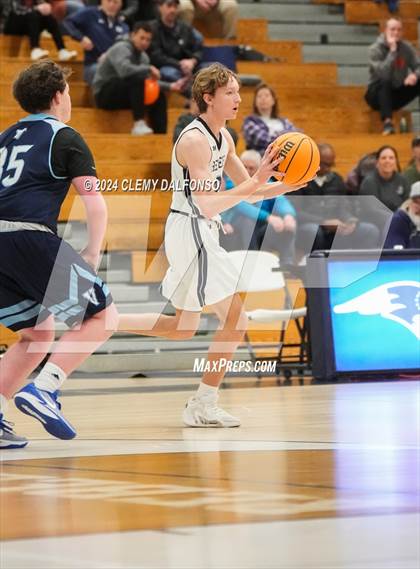 Thumbnail 3 in Valor Christian @ Columbine photogallery.