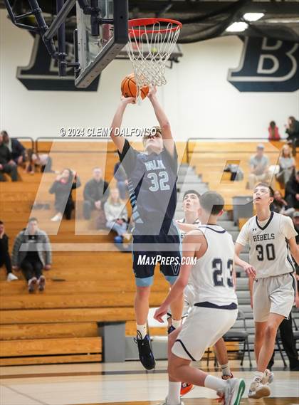 Thumbnail 3 in Valor Christian @ Columbine photogallery.