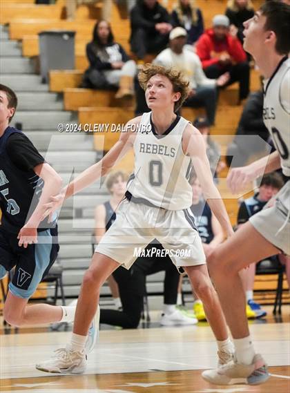 Thumbnail 3 in Valor Christian @ Columbine photogallery.