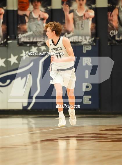 Thumbnail 3 in Valor Christian @ Columbine photogallery.