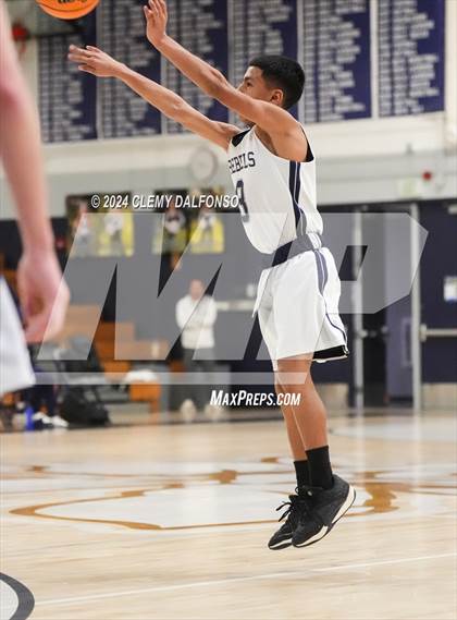 Thumbnail 3 in Valor Christian @ Columbine photogallery.