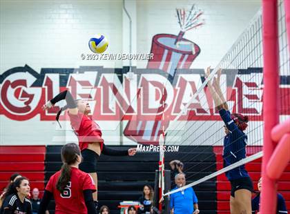 Thumbnail 3 in Glendale vs Chatsworth (CIF State Division 4 Regional Finals) photogallery.