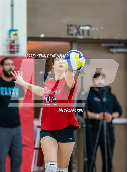 Thumbnail 1 in Glendale vs Chatsworth (CIF State Division 4 Regional Finals) photogallery.