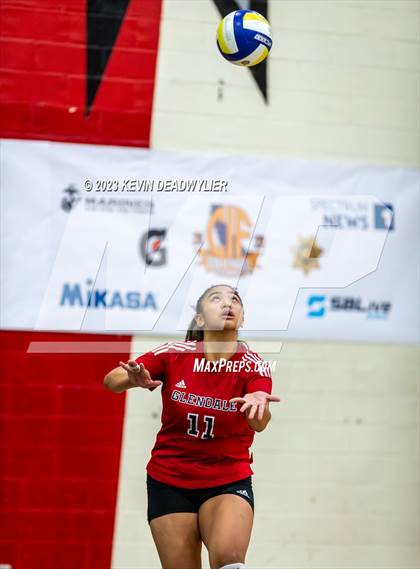 Thumbnail 1 in Glendale vs Chatsworth (CIF State Division 4 Regional Finals) photogallery.
