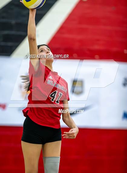 Thumbnail 1 in Glendale vs Chatsworth (CIF State Division 4 Regional Finals) photogallery.