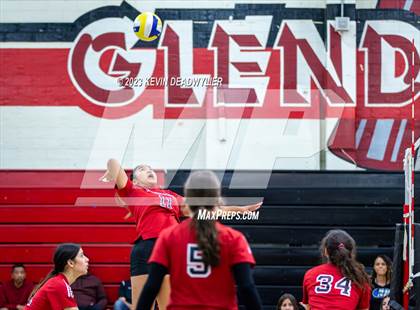 Thumbnail 1 in Glendale vs Chatsworth (CIF State Division 4 Regional Finals) photogallery.