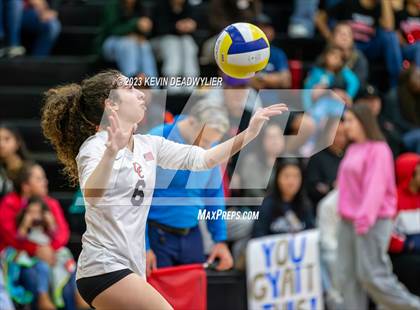 Thumbnail 1 in Glendale vs Chatsworth (CIF State Division 4 Regional Finals) photogallery.