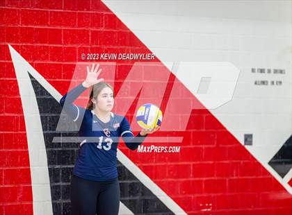 Thumbnail 1 in Glendale vs Chatsworth (CIF State Division 4 Regional Finals) photogallery.